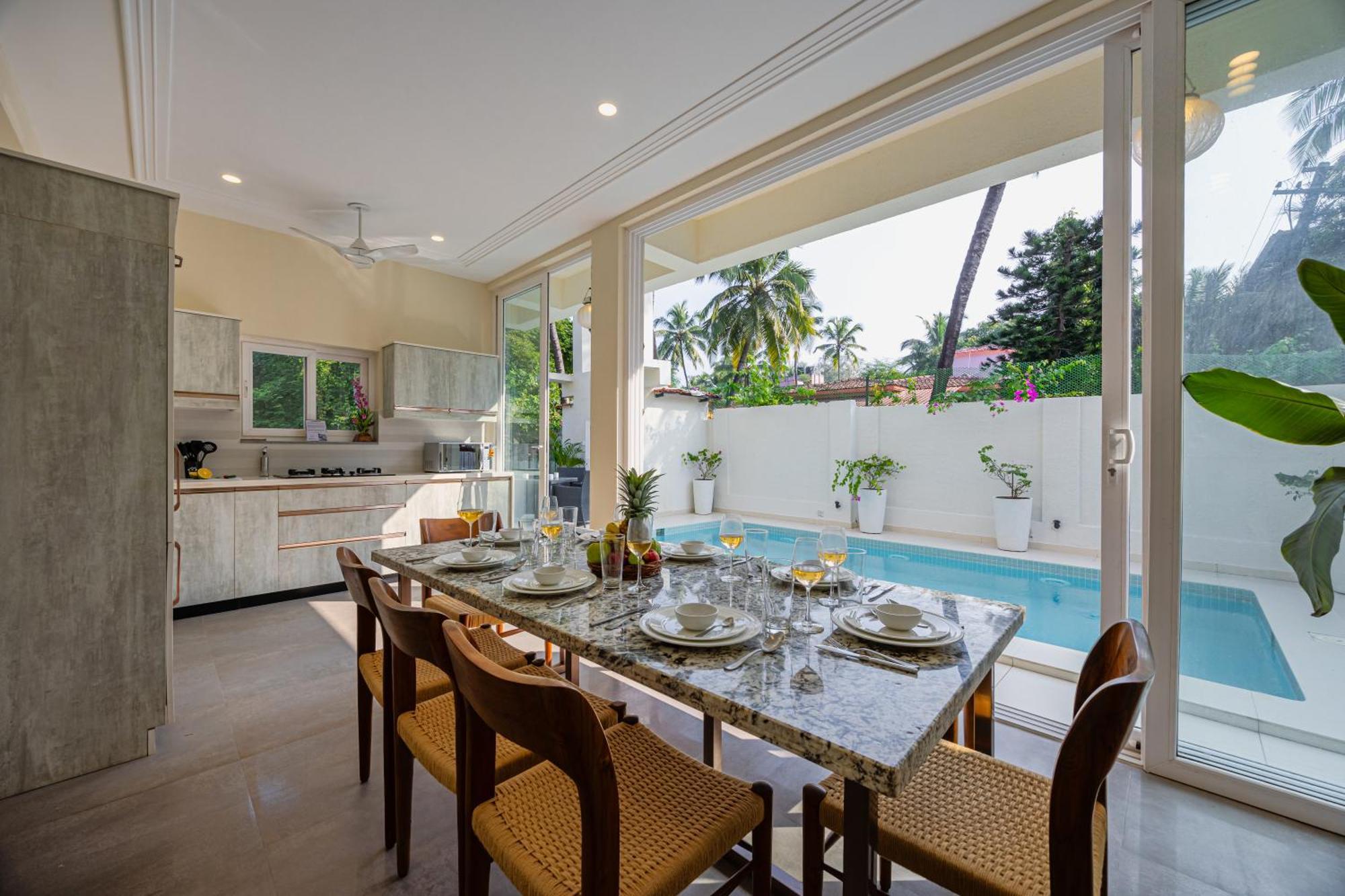 Elivaas 4 Bhk Villa Near Beach With Private Pool & Bar - Casa Boa Vida Candolim Esterno foto